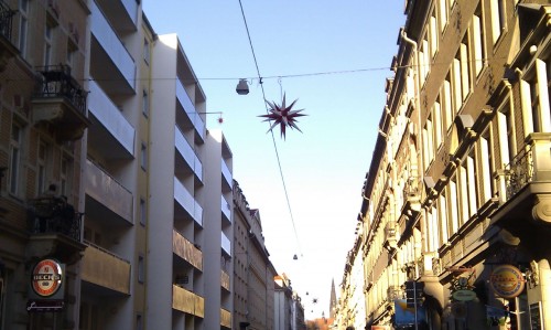 Herrnhuter Sterne auf der Alaunstraße