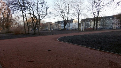 noch hinter Gitern - die neuen Wege auf dem Alaunplatz