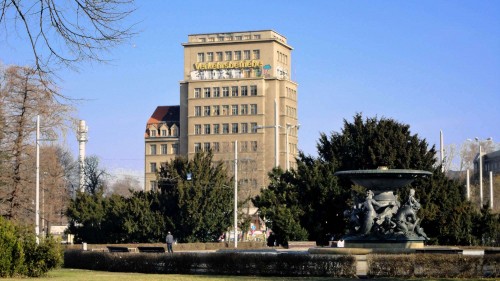 Hochhaus am Albertplatz