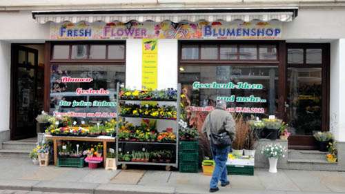 Blumen statt Obst und Gemüse auf der Alaunstraße