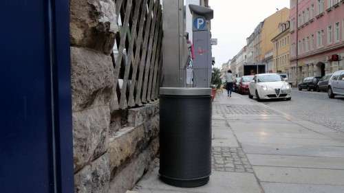 Neben dem Parkplatz auf der Louisenstraße