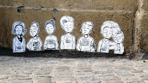 Selbstporträts der 20 Freaks an der 