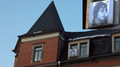 John Lennon grüßt von der Sebnitzer Straße.