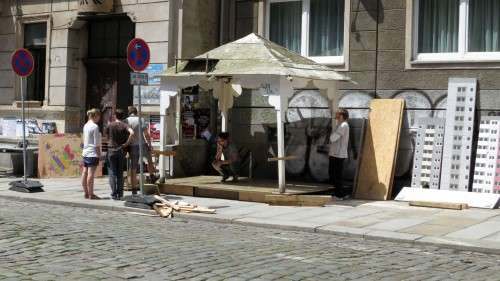 Kukulida plant wohl was mit Plattenbauten