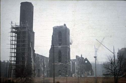 Abrissarbeiten an der Sophienkirche, Foto: Huth