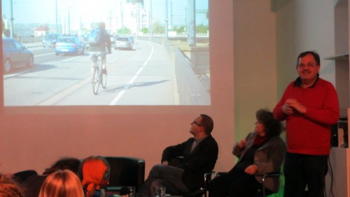 Michael Ton moderierte am Mittwoch Abend die Diskussion zur Zukunft des Radverkehrs in Dresden