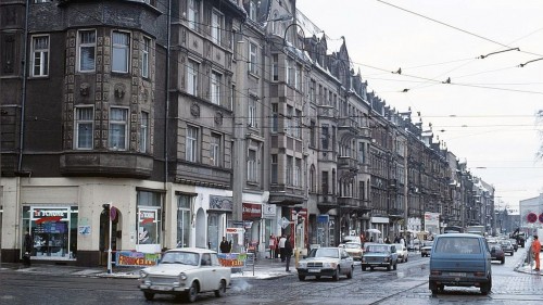 Seit mehr als 25 Jahren fast unverändert, die Königsbrücker Straße 1991. Foto: Archiv - Lothar Lange