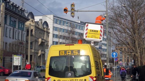 Zusätzliche Fußgänger-Ampel an der Königsbrücker StraßeZusätzliche Fußgänger-Ampel an der Königsbrücker Straße