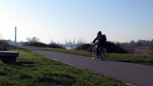 Um das Stückchen Radweg schlagen zurzeit hohe Wellen in der Stadtpolitik.