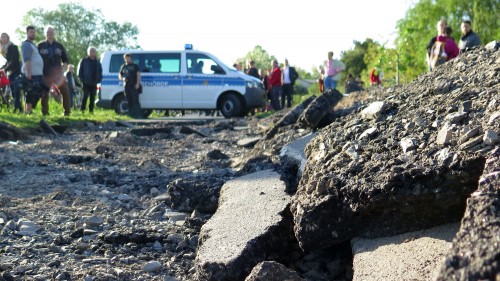 Das Ordnungsamt sicherte die Baustelle vorsorglich ab.