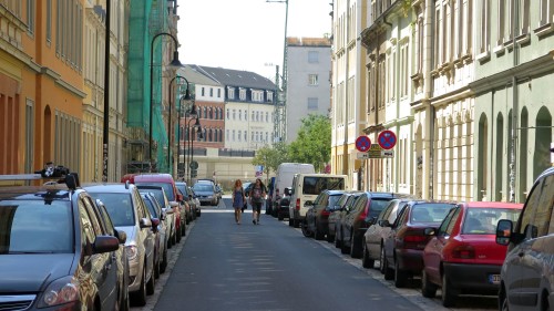 Auf knapp 240 Metern streckt sich die Erlenstraße.