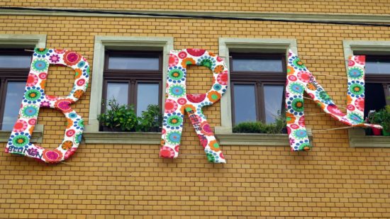 Bunte Neustadt auf der Sebnitzer Straße.