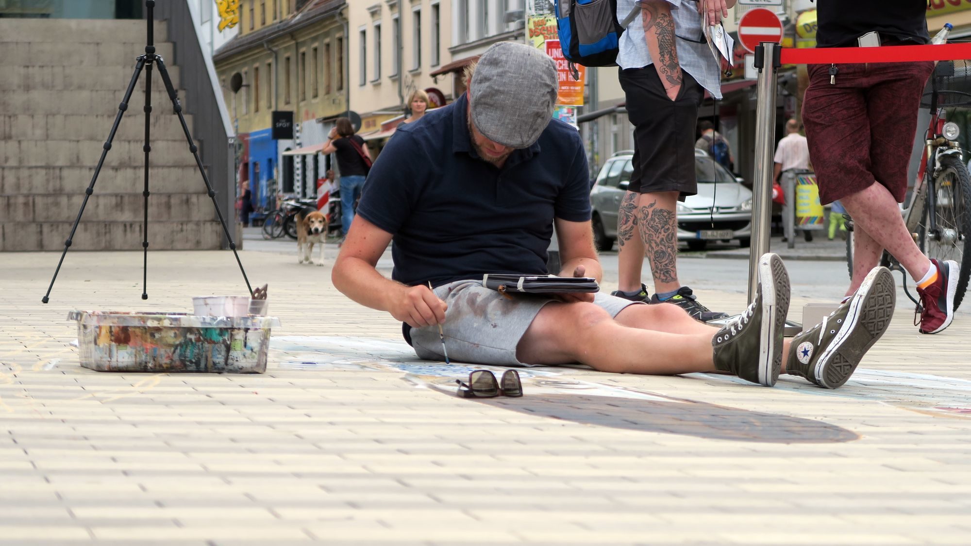 Ständig wird das Bild mit der Vorlage abgeglichen.