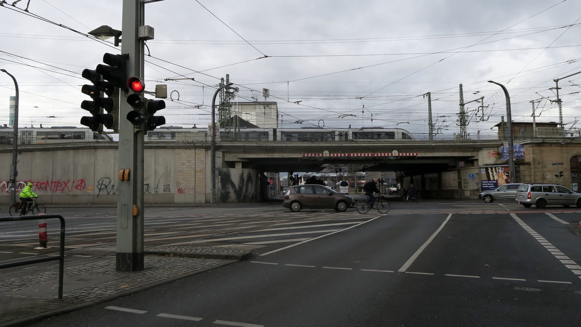 Gleiskreuzung muss ausgetauscht werden.