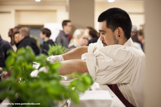 Streetfood in der Markthalle - Foto: PR/Janine Funke