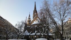 Martin-Luther-Kirche im Winter