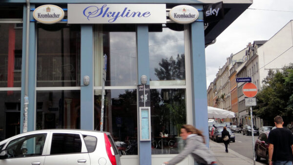 Skyline eröffnet im Schwalbennest - Foto: Anton Launer