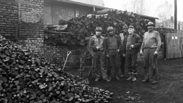 Ähnliche Ausmaße hatte der ursprünglich anvisierte Kohlenhaufen. Foto: Günter Starke