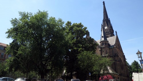 Rund um die Martin-Luther-Kirche wird ab Montag saniert.