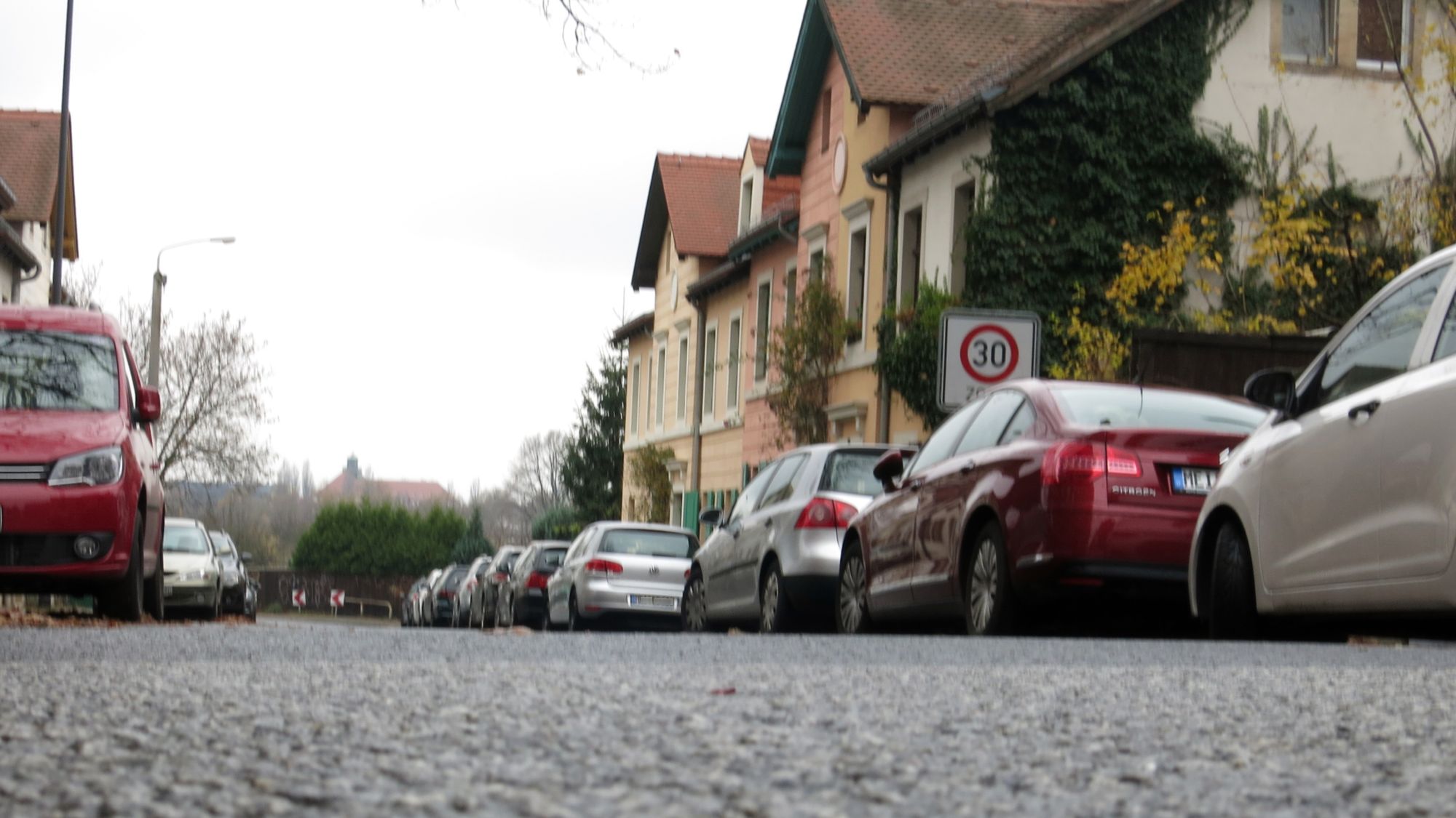 dörflicher Charakter in der Buchenstraße - Foto: Philine