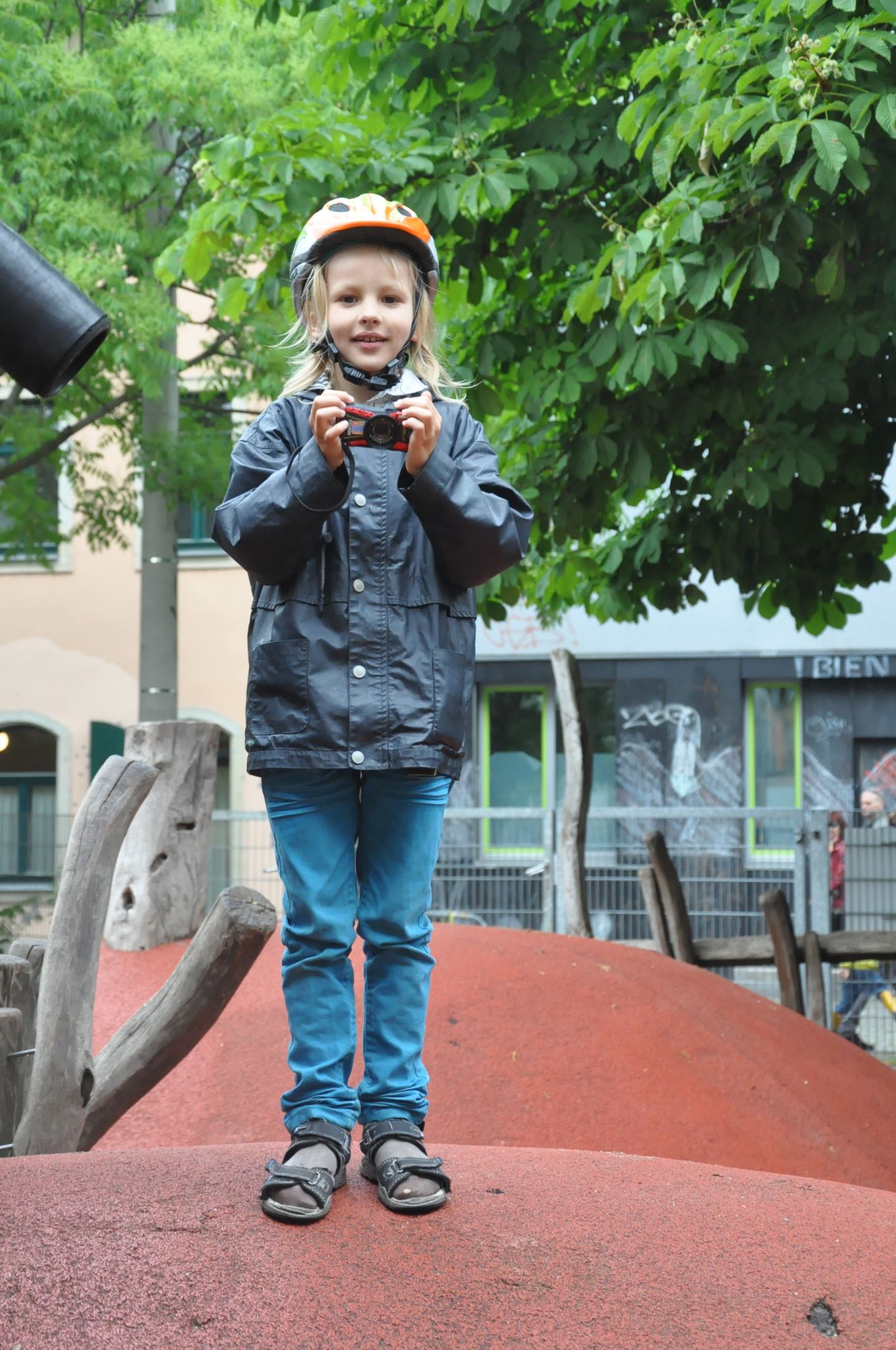 Neustadtentdeckerin - Foto: Una Giesecke