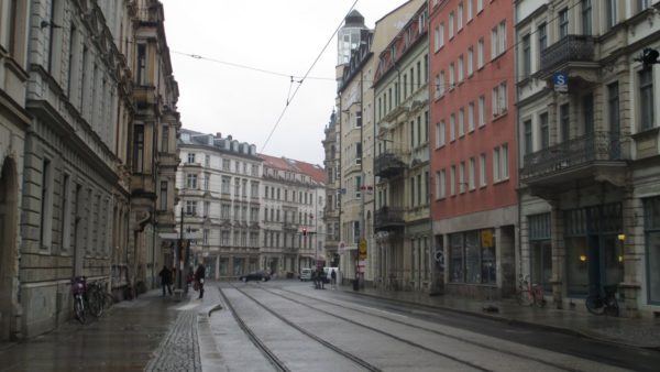 Blick auf die Hoyerswerdaer in Richtung Bautzner Straße