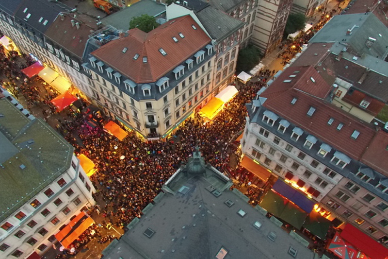 Rothenburger/Ecke Louisenstraße von oben bei Nacht - Foto: Agentur Schröder