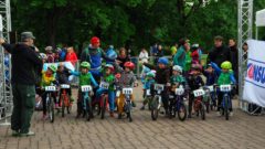 Die Kleinsten drehen Runden auf dem Alaunplatz - Foto: Mathias Henke 2. MTB-Marathon 2016