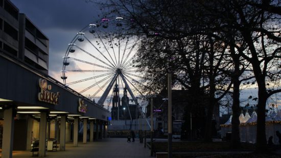 Schubert's Riesenrad bietet Überblicke. 