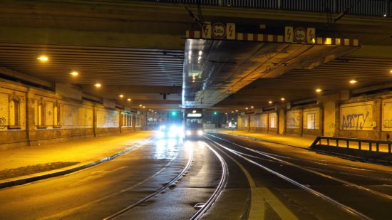 Tunnel neben dem Bahnhof Neustadt