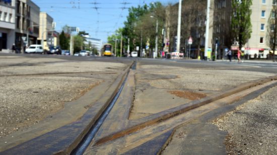 Gleise müssen ausgetauscht werden.