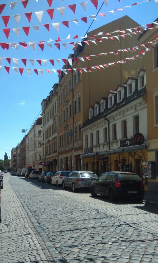 Allegria e vivacità a Louisenstraße