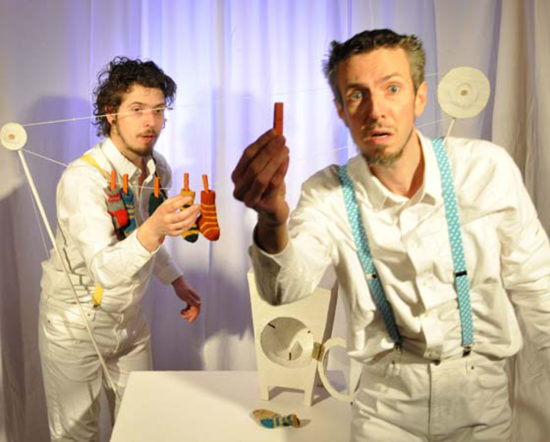 Das Figurentheater "Von den Sockenfressern" von und mit Alexej und Aleš Vancl  (Projekttheater)