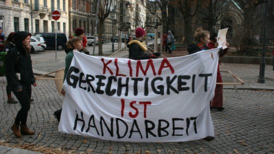 Die spontane Demo an der Martin-Luther-Kirche