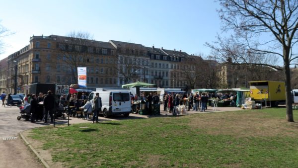 Markttreiben auf dem Alaunplatz