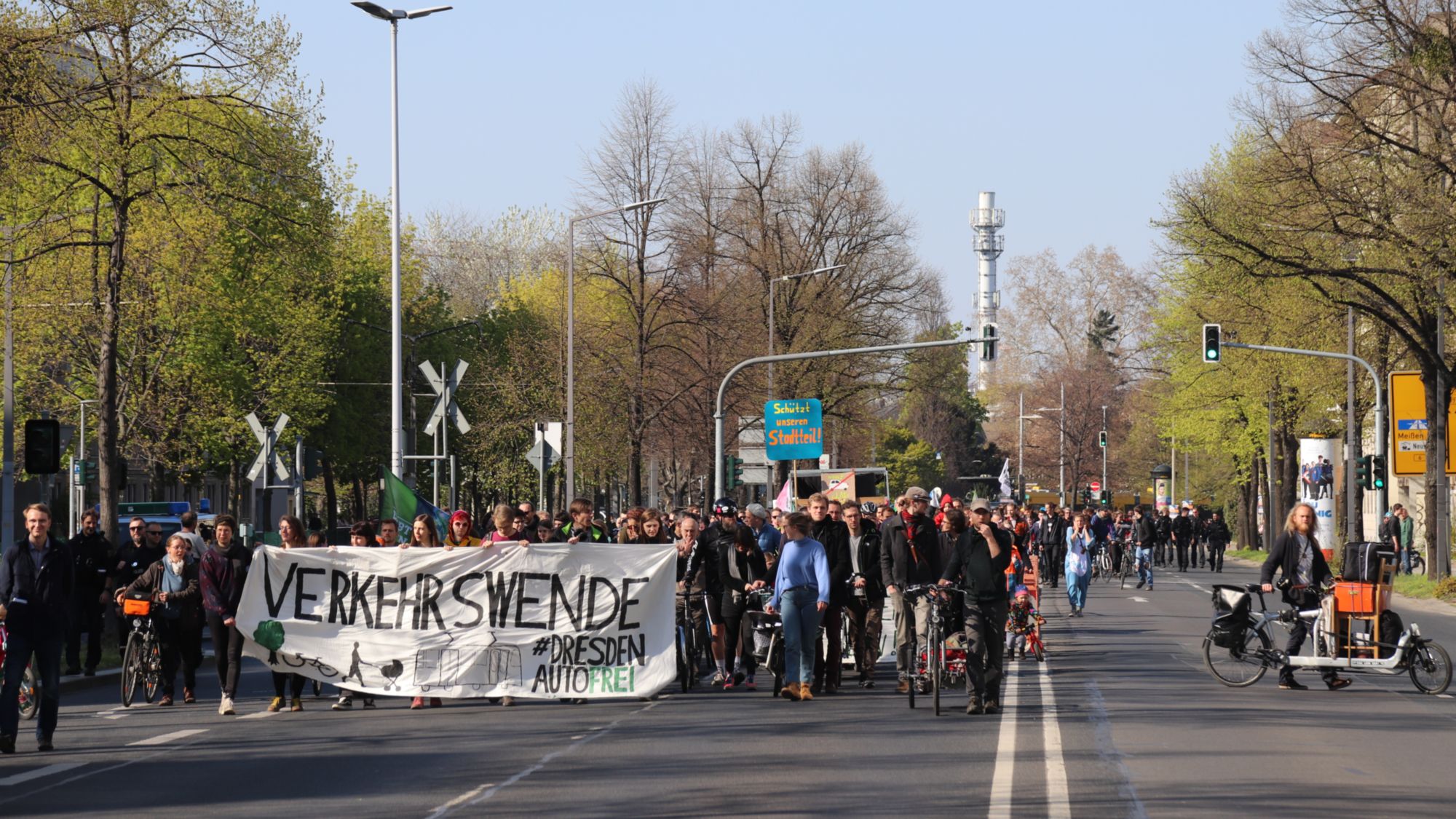 Verkehrswende-Demo auf der Albertstraße