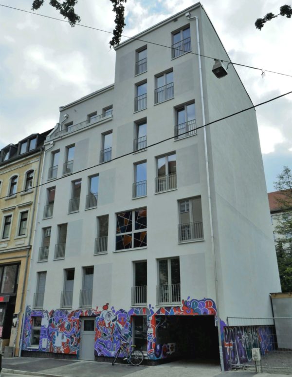 Das von Wießner errichtete Haus in der Rudolfstraße war Ziel von Farbbeutelattacken.