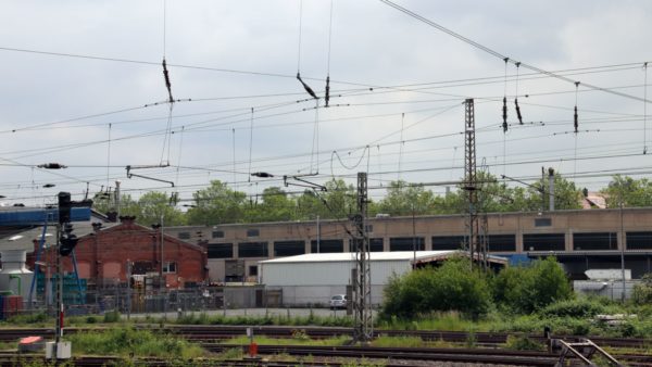 Oberleitungen der Deutschen Bahn - Symbolfoto