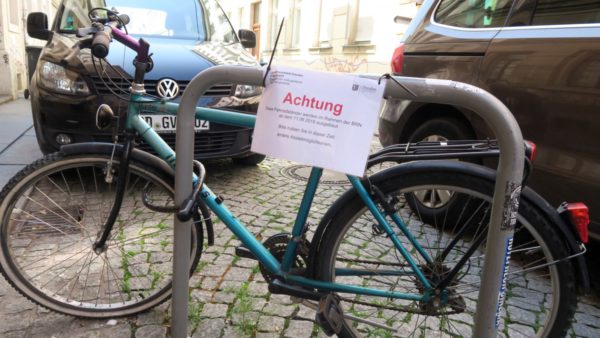 Auf der Böhmischen werden in Kürze die Radbügel abgebaut.