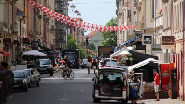 Louisenstraße mit Hecht