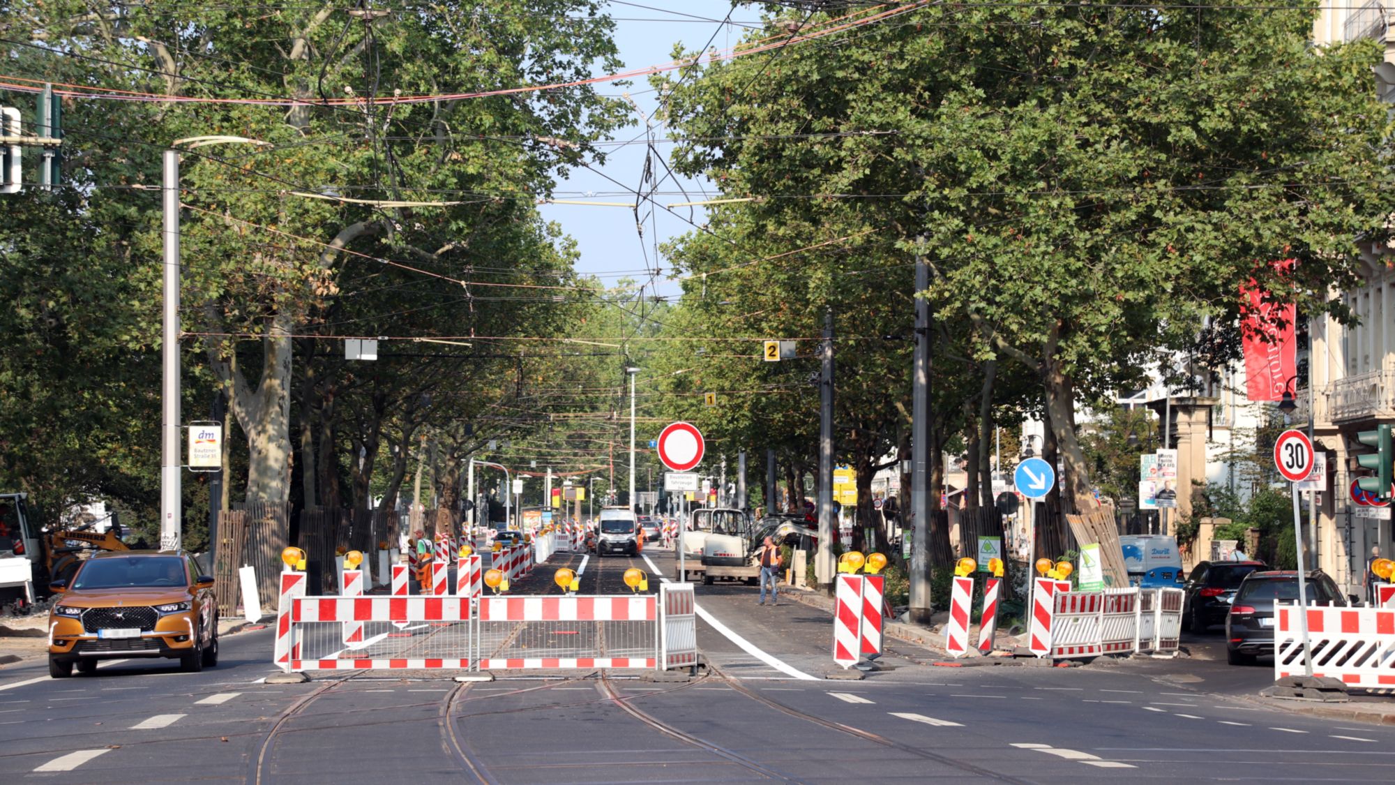 Noch bis Montag früh ist die Bautzner für die Straßenbahnen gesperrt.