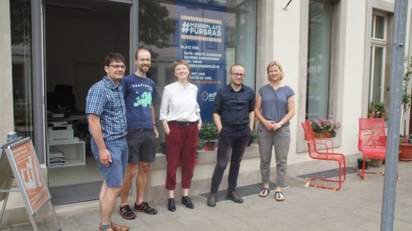 Edwin Seifert, Friedmer Richter, Josefine Zanner, Konrad Krause und Barbara Baum vom ADFC.