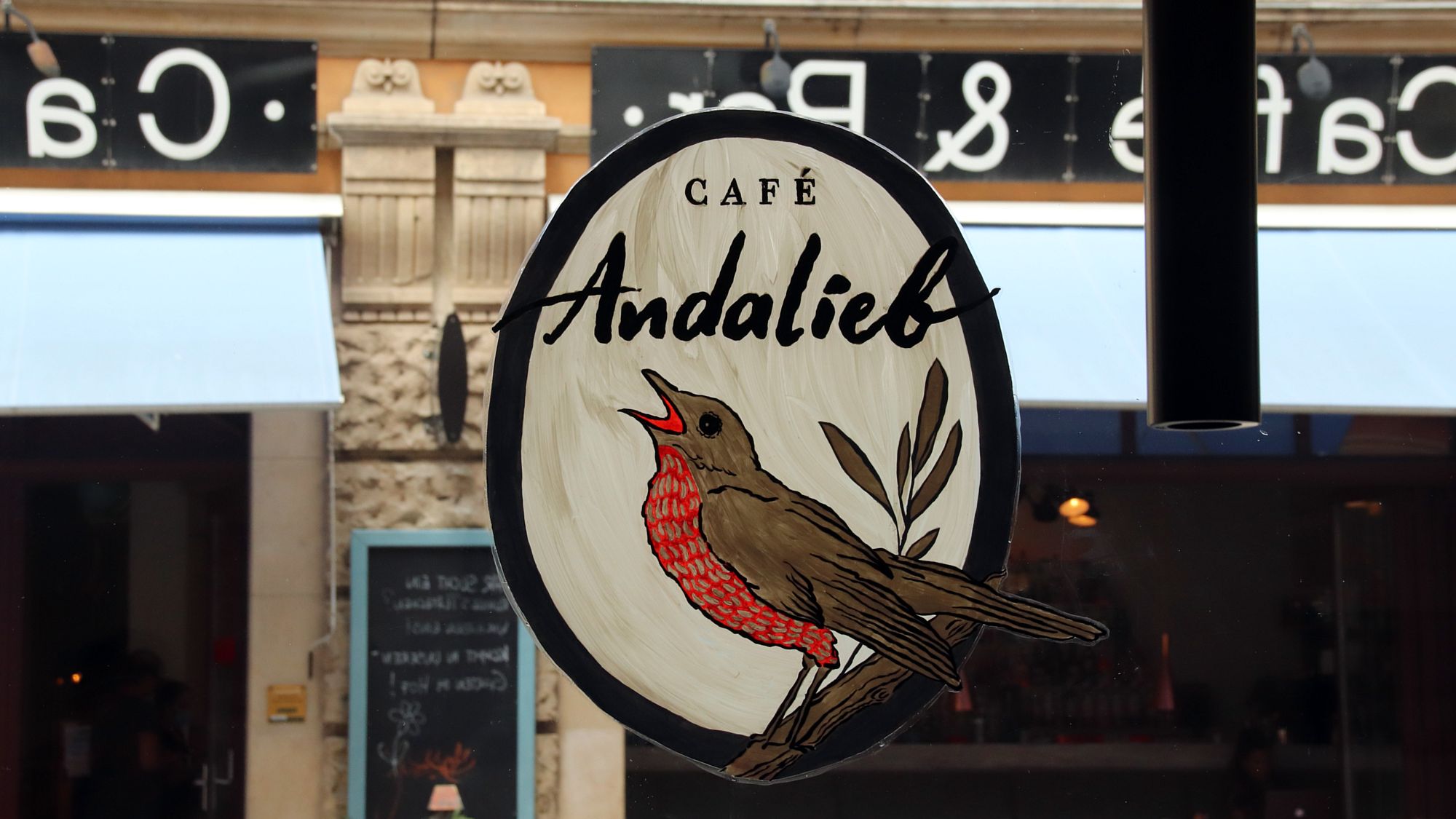 Die Nachtigall hat eröffnet: Café Andalieb