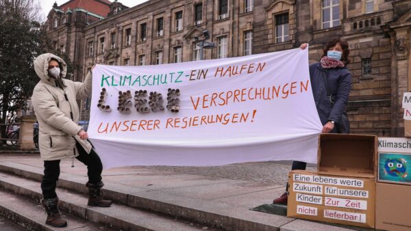 Keine leeren Versprechen mehr - forder "Parents for Future" - Foto: Tino Plunert