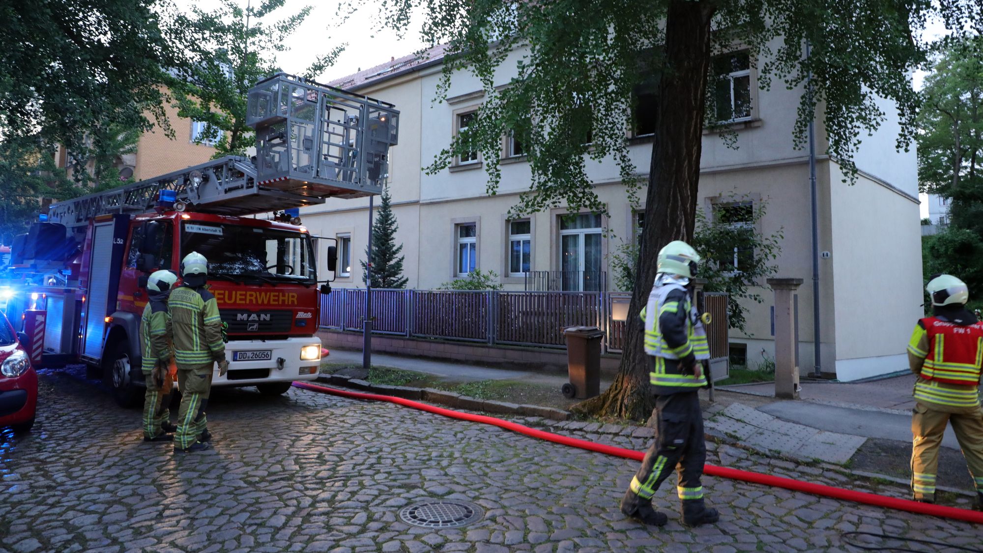 Die Feuerwehr hatte den Brand schnell im Griff. Foto: Roland Halkasch