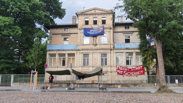 Besetztes Haus an der Jägerstraße 