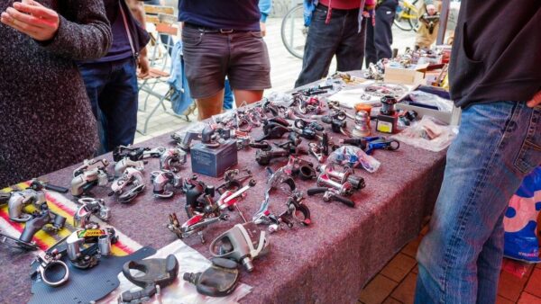 Fahrradteile auf dem Fahrradflohmarkt - Foto: Stephan Böhlig