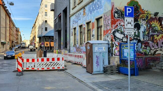 Car-Sharing- und Mobibike-Stellplatz ist kurz vor der Fertigstellung.