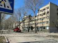 Zerstörtes Gebäude in Mykolaiv