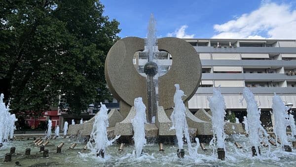 Baden verboten im Krachtbrunnen neben dem Goldenen Reiter. Foto: Florian Varga